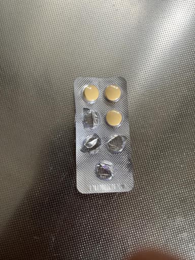 [シアリスジェネリック]フォーゼスト20mg 【7錠×4シート】 レビュー投稿画像 サムネイル