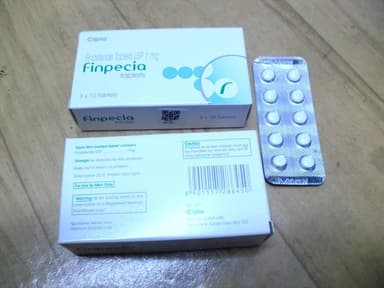 フィンペシア1mg(キノリンイエローフリー新タイプ) 【1箱30錠】 レビュー投稿画像 サムネイル